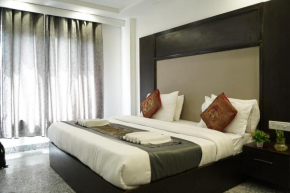 Hotel Anand Empire Near US Embassy 8km